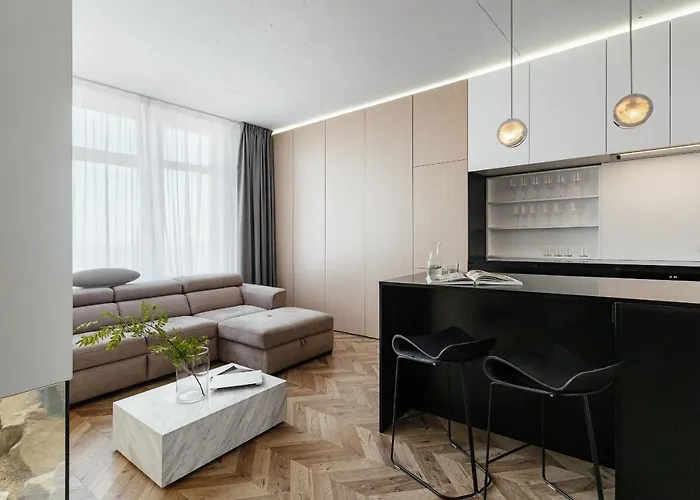 Апартаменти Sea & Sky