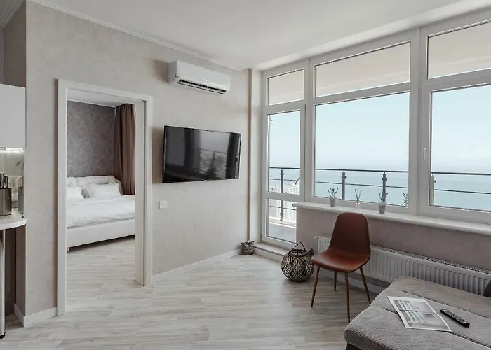 Sea & Sky Апартаменти *